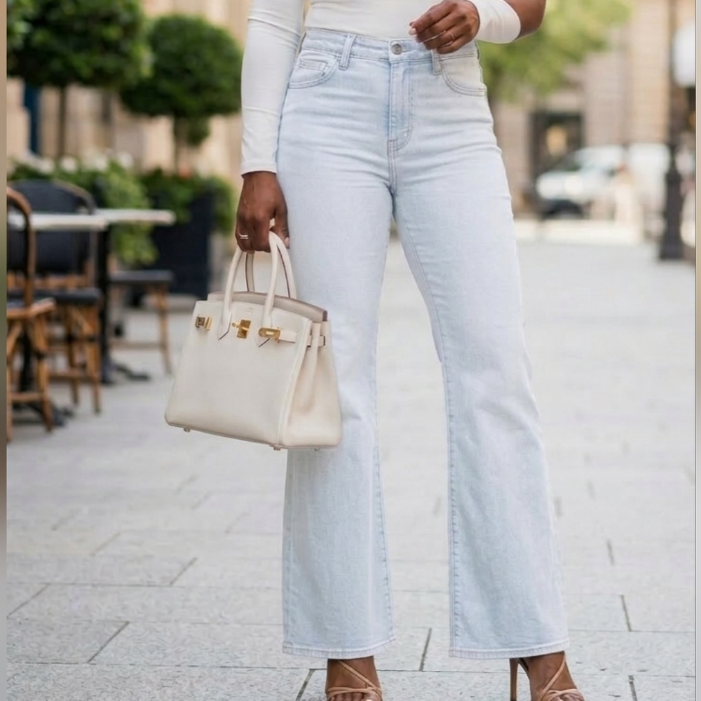 Express Bell Flare Mid Rise Jeans 👖 NWT - Picture 3 of 14